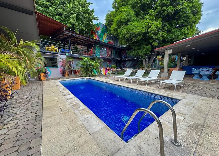 Casa Avelina Boutique Hostel